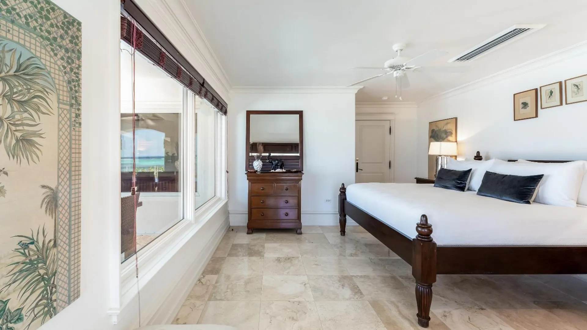 Holiday home Pease Bay House Villa Breakers Cayman Islands